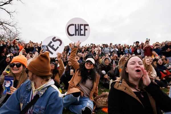 Attendees cheer and take photos during a Jeremy Allen White look a like at contest at Humboldt Park, Saturday, Nov. 16, 2024 in Chicago. (Anthony Vazquez/Chicago Sun-Times via AP)