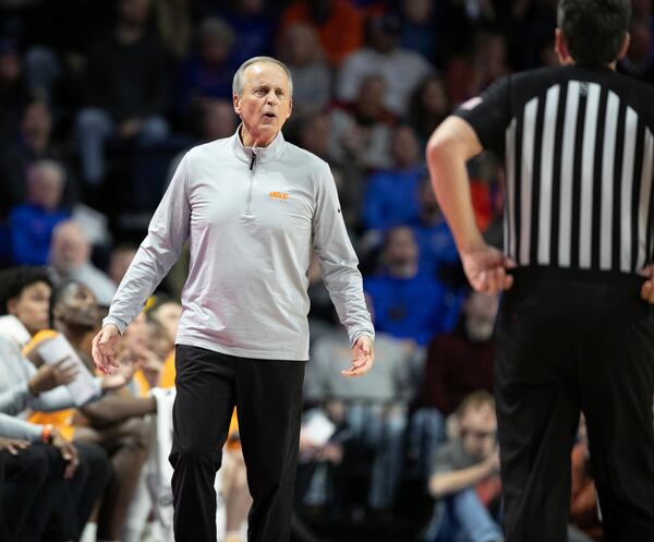 Tennessee head coach Rick Barnes protests a call during the first half of an NCAA college basketball game against Florida, Tuesday, Jan. 7, 2025, in Gainesville, Fla. (AP Photo/Alan Youngblood)