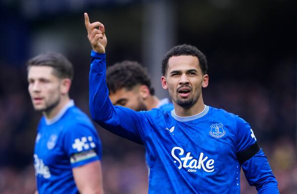 Everton's Iliman Ndiaye, right, celebrates after scoring his side's second goal during the English Premier League soccer match between FC Everton and Tottenham Hotspur, in Liverpool, England, Sunday, Jan. 19, 2025. (Peter Byrne/PA via AP)