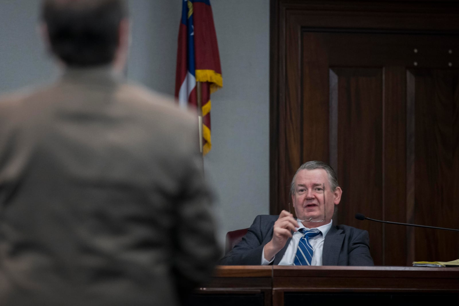 Kevin Gough, left, the trial attorney for William "Roddie" Bryan, is questioned by his current attorney Rodney Zell during a hearing challenging Bryan's trial, Thursday, Oct. 24, 2024, in Brunswick, Ga. (AP Photo/Stephen B. Morton)