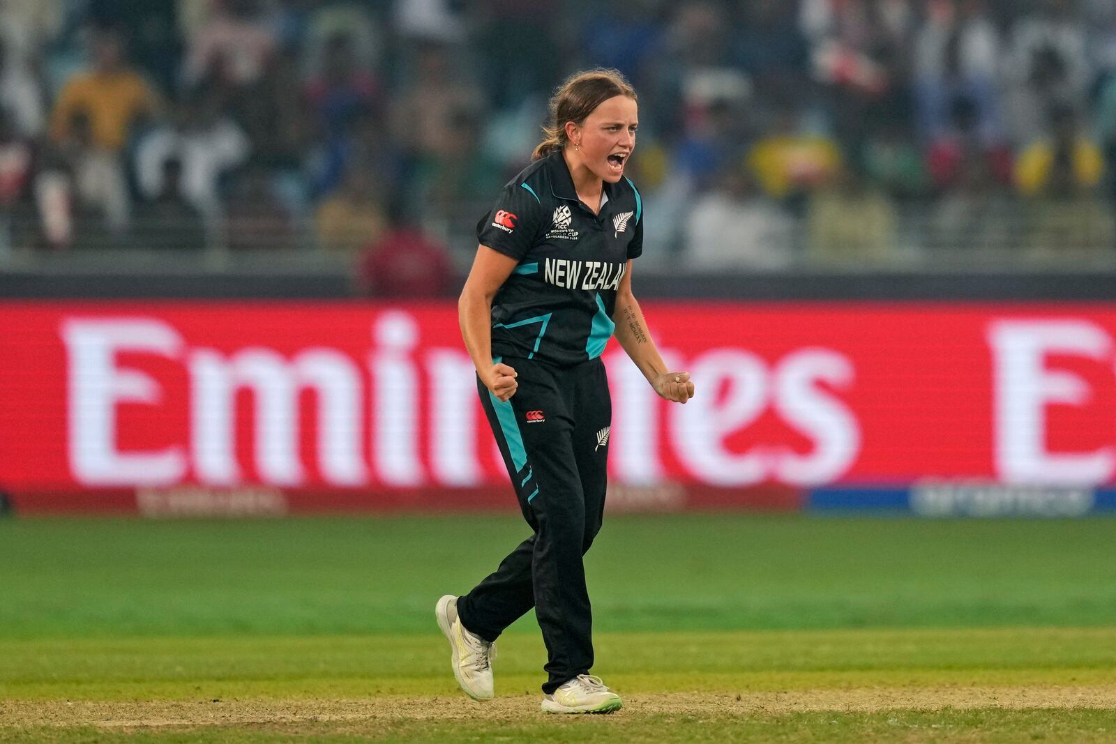 New Zealand's Eden Carson celebrates the wicket of South Africa's Marizanne Kapp during the ICC Women's T20 World Cup 2024 final match between New Zealand and South Africa at Dubai, United Arab Emirates, Sunday, Oct. 20, 2024. (AP Photo/Altaf Qadri)