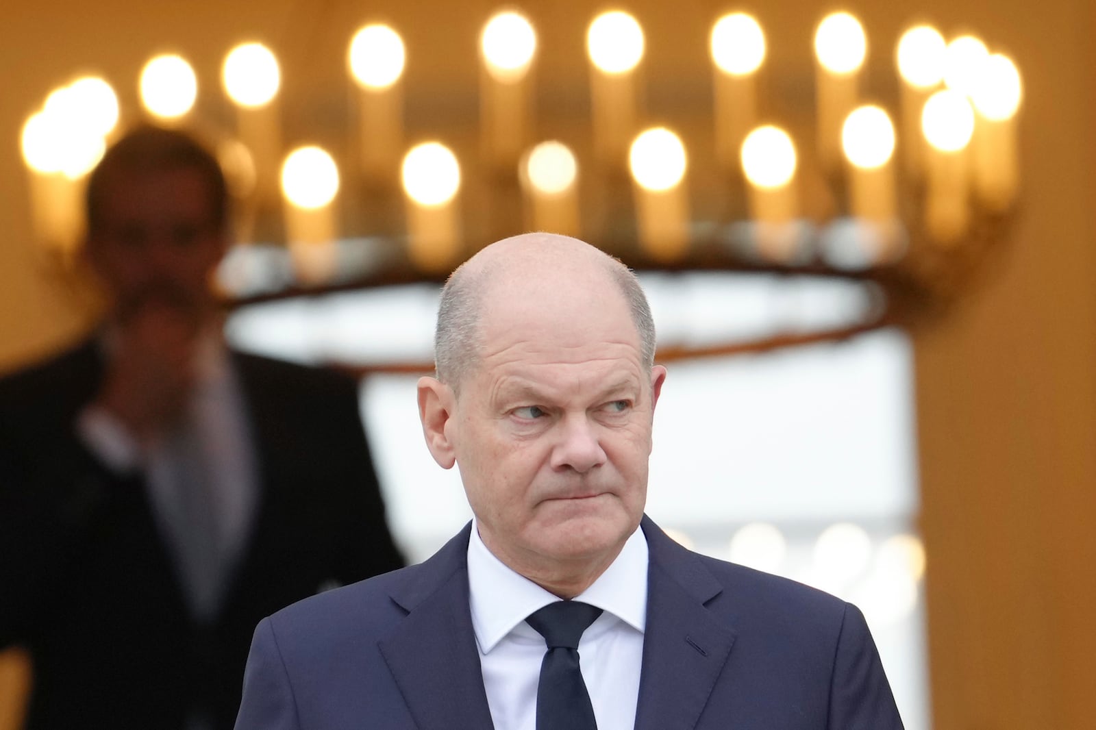 German Chancellor Olaf Scholz leaves Bellevue Palace in Berlin Thursday, Nov. 7, 2024. (Kay Nietfeld/dpa via AP)