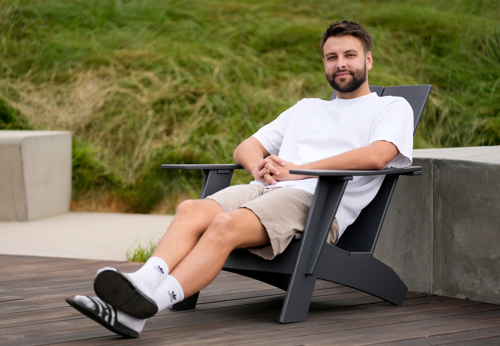 Influencer Jimmy Darts poses for a portrait, Monday, Oct. 14, 2024, in Irvine, Calif. (AP Photo/Chris Pizzello)